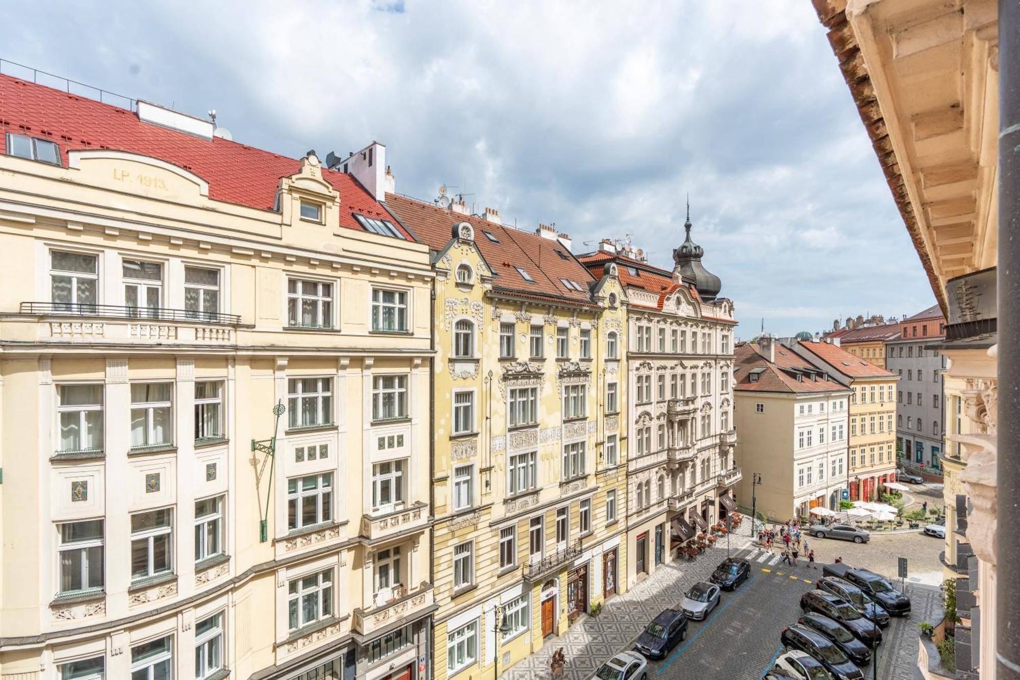 Apartments Vezenska Praga Habitación foto